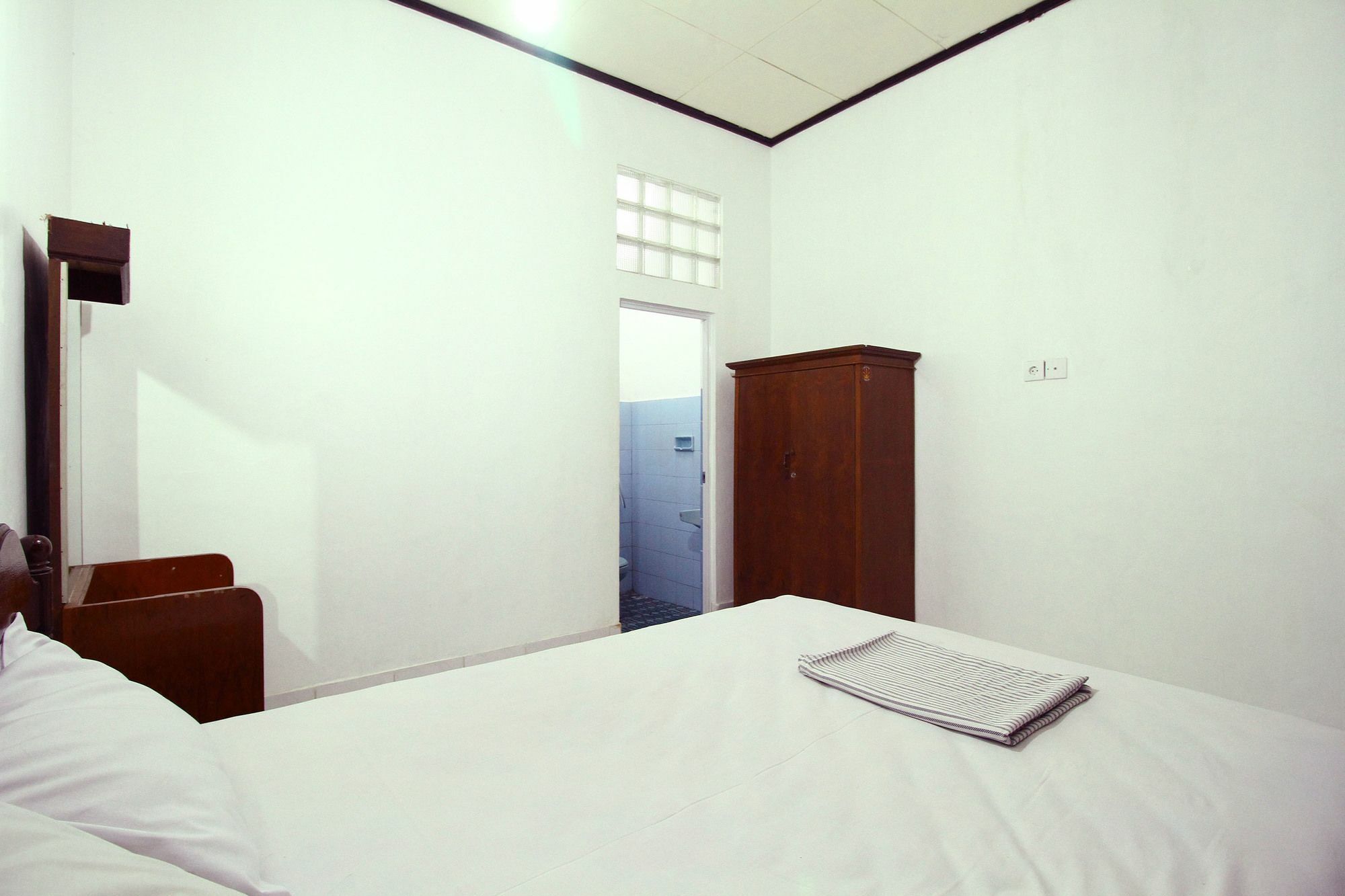 Dua Dara Inn Kuta 勒吉安 外观 照片